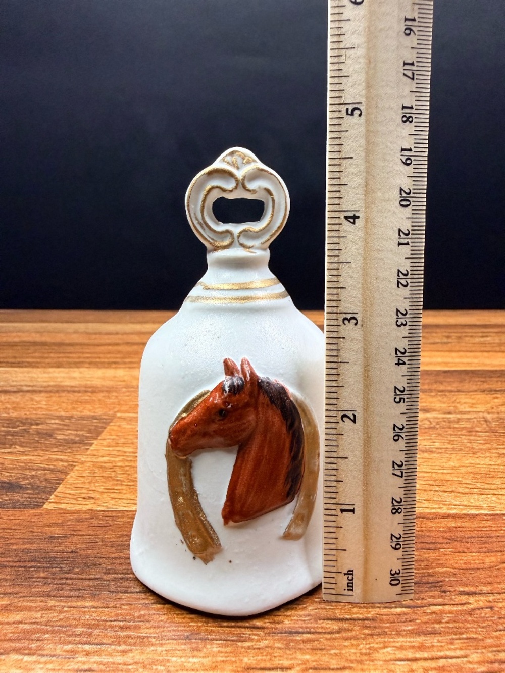 1979 SUNSET HOUSE Bell with Horse and Horseshoe - Picture 4 of 13